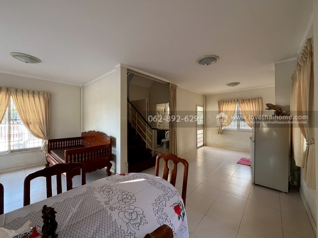 ขายบ้านเดี่ยว 2 ชั้น หมู่บ้านสัมมากร นิมิตรใหม่34 ขนาด 66 ตรว. บ้านสวย หลังมุม ทำเลดี ราคาโดนใจ สนใจโทร.062-892-6297