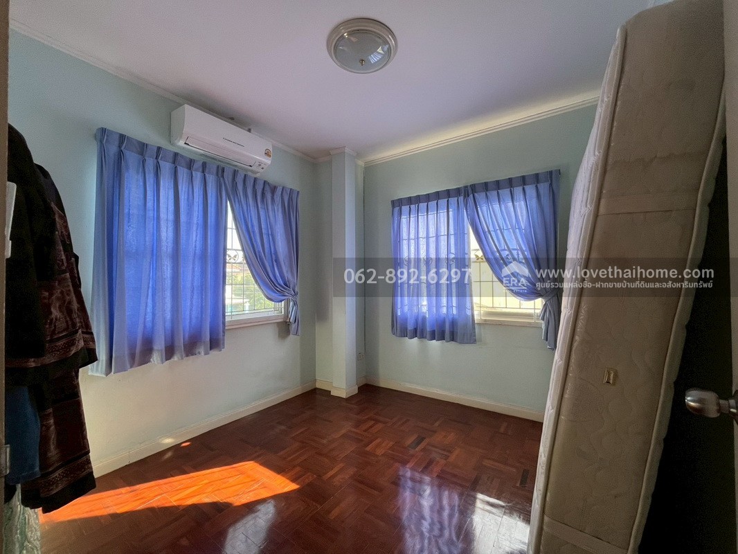 ขายบ้านเดี่ยว 2 ชั้น หมู่บ้านสัมมากร นิมิตรใหม่34 ขนาด 66 ตรว. บ้านสวย หลังมุม ทำเลดี ราคาโดนใจ สนใจโทร.062-892-6297