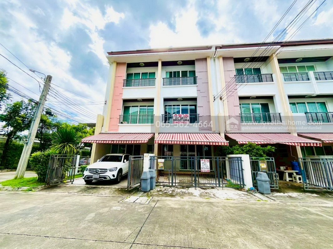 ขาย/เช่าทาวน์โฮม 3 ชั้น บ้านกลางเมืองลาดพร้าว71 นาคนิวาส34 โชคชัย4 พื้นที่ 20 ตรว. ใกล้รถไฟฟ้าสายสีเหลือง สถานีโชคชัย4 และ ลาดพร้าว71
