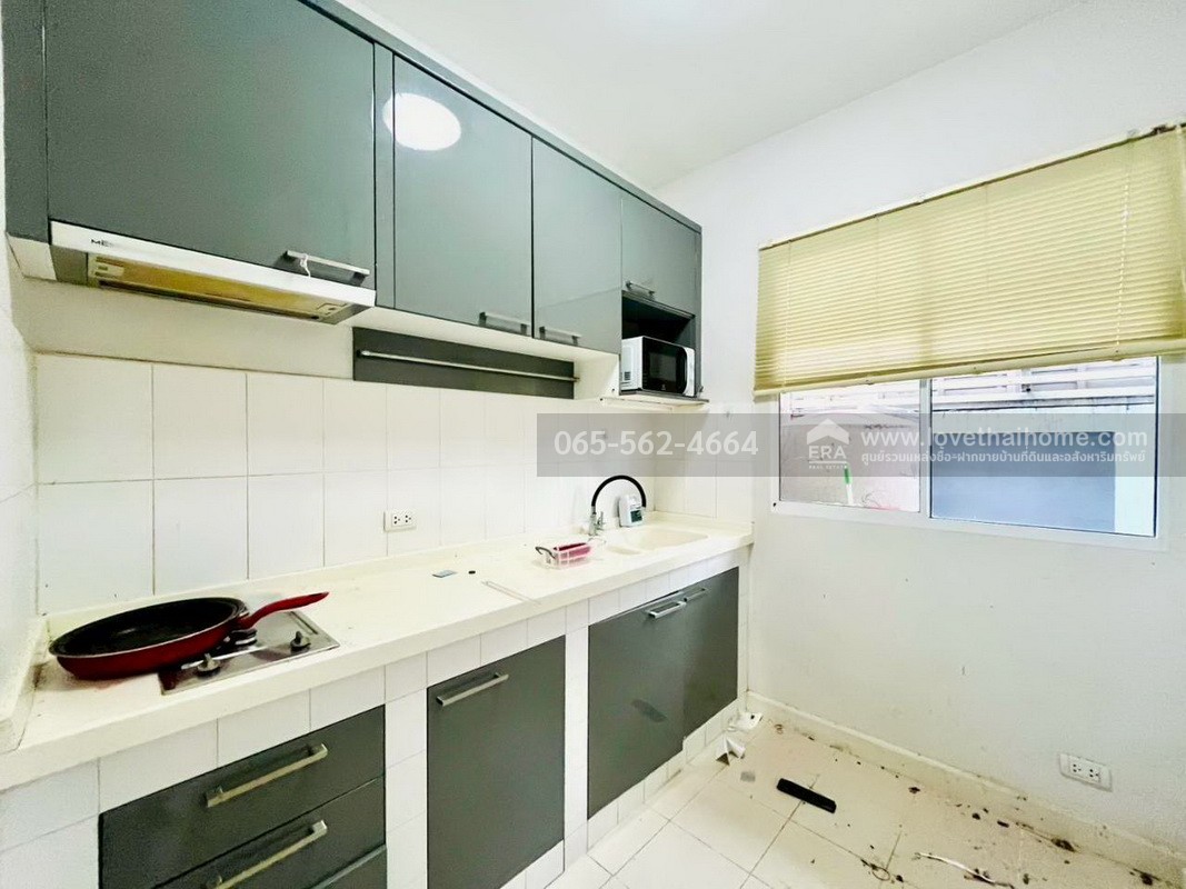 ขาย/เช่าทาวน์โฮม 3 ชั้น บ้านกลางเมืองลาดพร้าว71 นาคนิวาส34 โชคชัย4 พื้นที่ 20 ตรว. ใกล้รถไฟฟ้าสายสีเหลือง สถานีโชคชัย4 และ ลาดพร้าว71