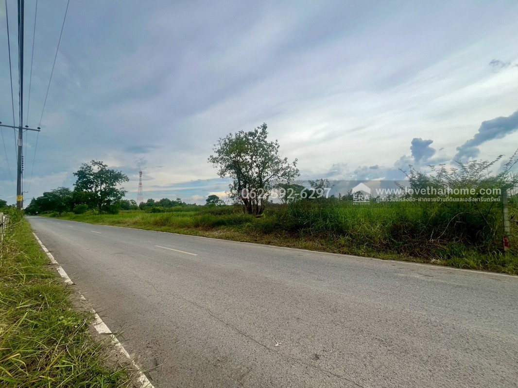 ขายที่ดิน ลำลูกกา คลอง11 ปทุมธานี ขนาด 2 ไร่ ถมแล้ว แปลงสวย ทำเลดี ขายด่วนราคาพิเศษ ใครมองหาที่ดินทำเลดีบอกเลยว่าห้ามพลาด ตรงข้ามสนามกอล์ฟ ลำลูกกา คันทรีคลับ ใกล้ Reignwood Park