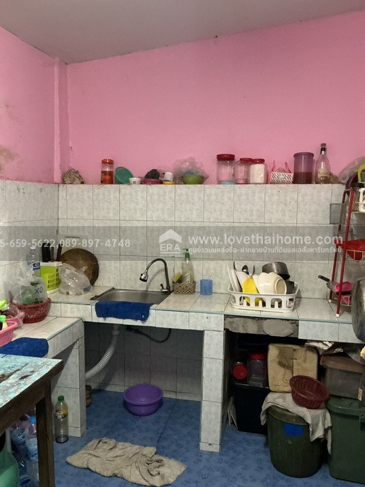 ขายทาวน์เฮ้าส์ หมู่บ้านวรางกูล เลียบคลองสอง-คลองสามวา บ้าน 2 ชั้น 17 ตร.วา ใกล้ทางด่วนวงแหวน (บางนา-บางประอิน) ราคาถูกมาก