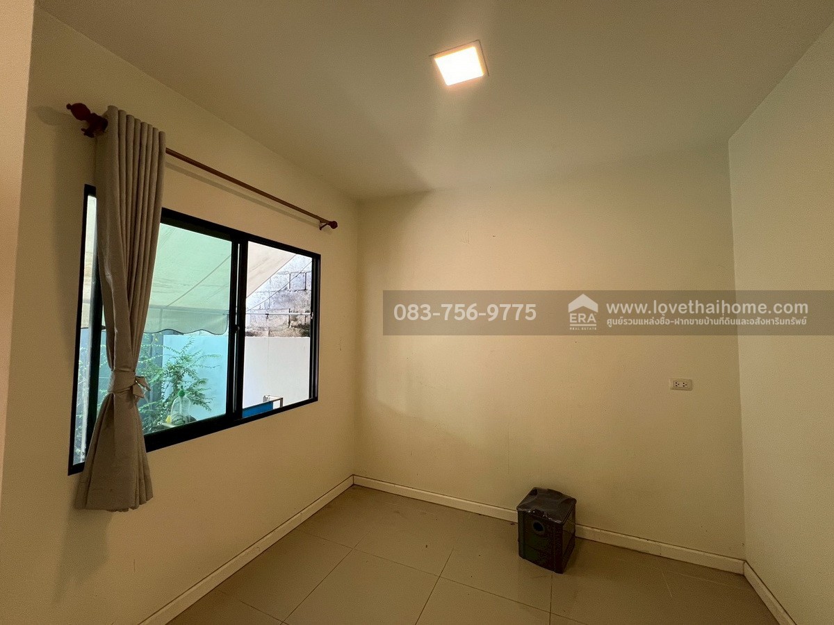 ขายทาวน์เฮ้าส์ หมู่บ้านสิริเพลส นวนคร-อยุธยา บ้าน 2 ชั้น 17 ตรว. ถ.พหลโยธิน ใกล้นิคมฯ นวนคร และห้างฟิวเจอร์พาร์ค รังสิต