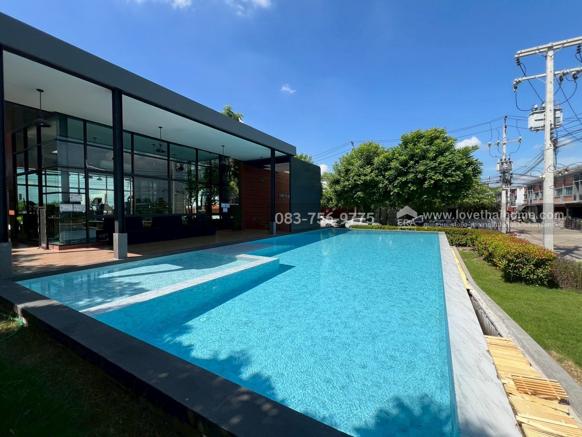 ขายทาวน์เฮ้าส์ หมู่บ้านสิริเพลส นวนคร-อยุธยา บ้าน 2 ชั้น 17 ตรว. ถ.พหลโยธิน ใกล้นิคมฯ นวนคร และห้างฟิวเจอร์พาร์ค รังสิต