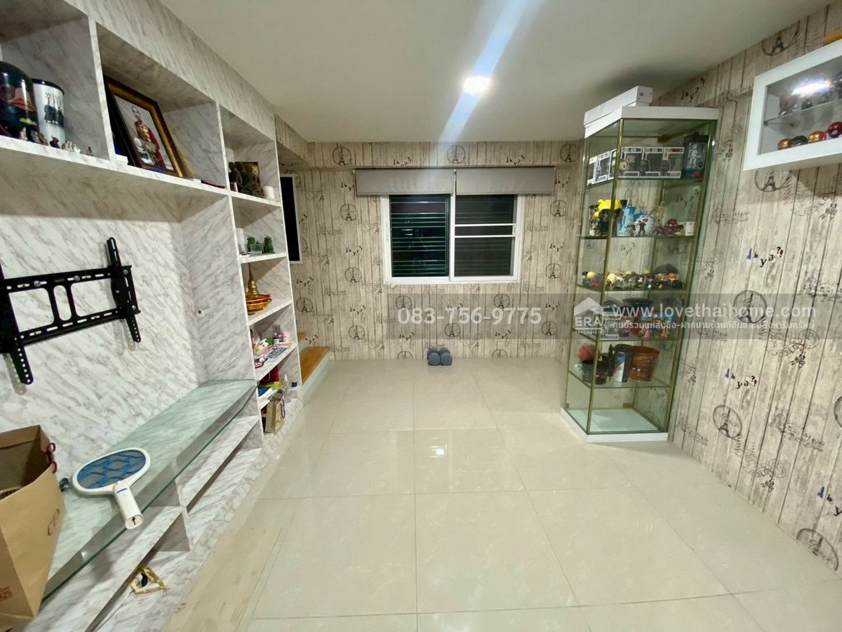 ขายอาคารพาณิชย์ หมู่บ้านบัวทองธานี พาร์ควิลล์ 3 บางบัวทอง นนทบุรี พื้นที่ 20 ตรว. ใกล้รถไฟฟ้าคลองบางไผ่ เหมาะทำออฟฟิศหรือร้านค้า