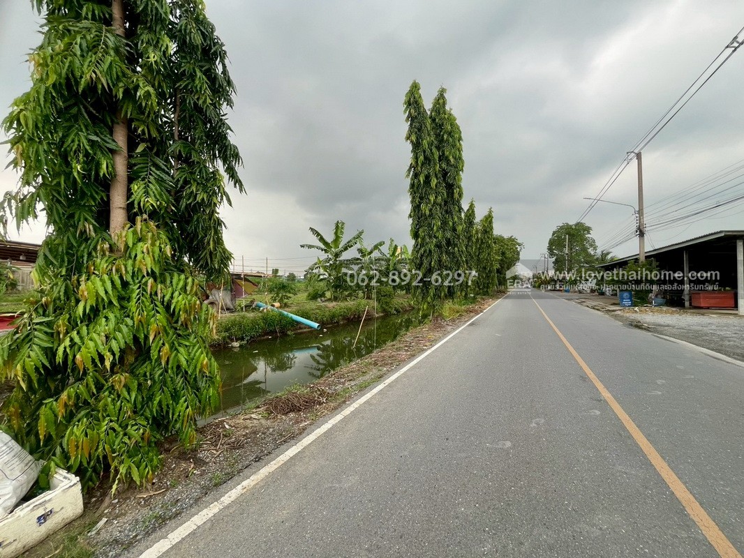 ขายที่ดิน ซอยบางเตย1 พุทธมณฑลสาย5 สามพราน นครปฐม ขนาด 3 ไร่ 3 งาน 78 ตารางวา ติดถนน แปลงสวย ทำเลทอง ขายในราคาสุดคุ้มค่า ทำเลแบบนี้หายากมากในย่านนี้