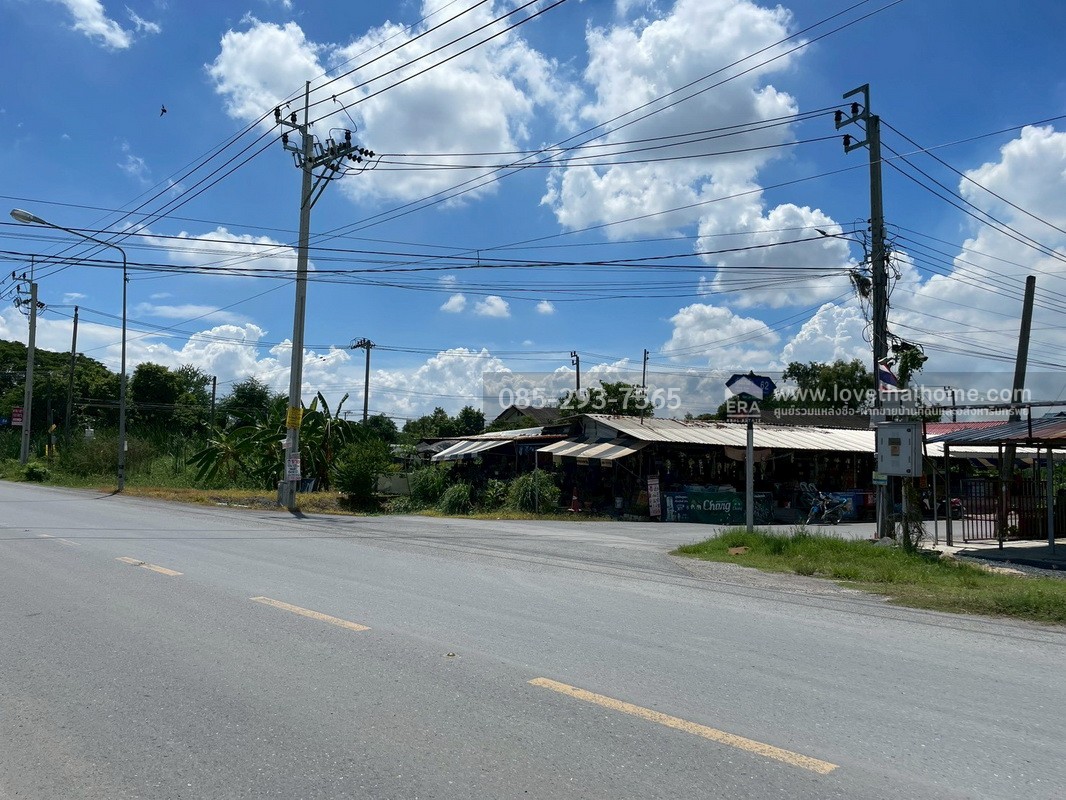 ขายที่ดิน ซอยคุ้มเกล้า62 ย่านลาดกระบัง พื้นที่ 100 ตารางวา เพียง 100 เมตร จากถนนใหญ่ ถมแล้ว