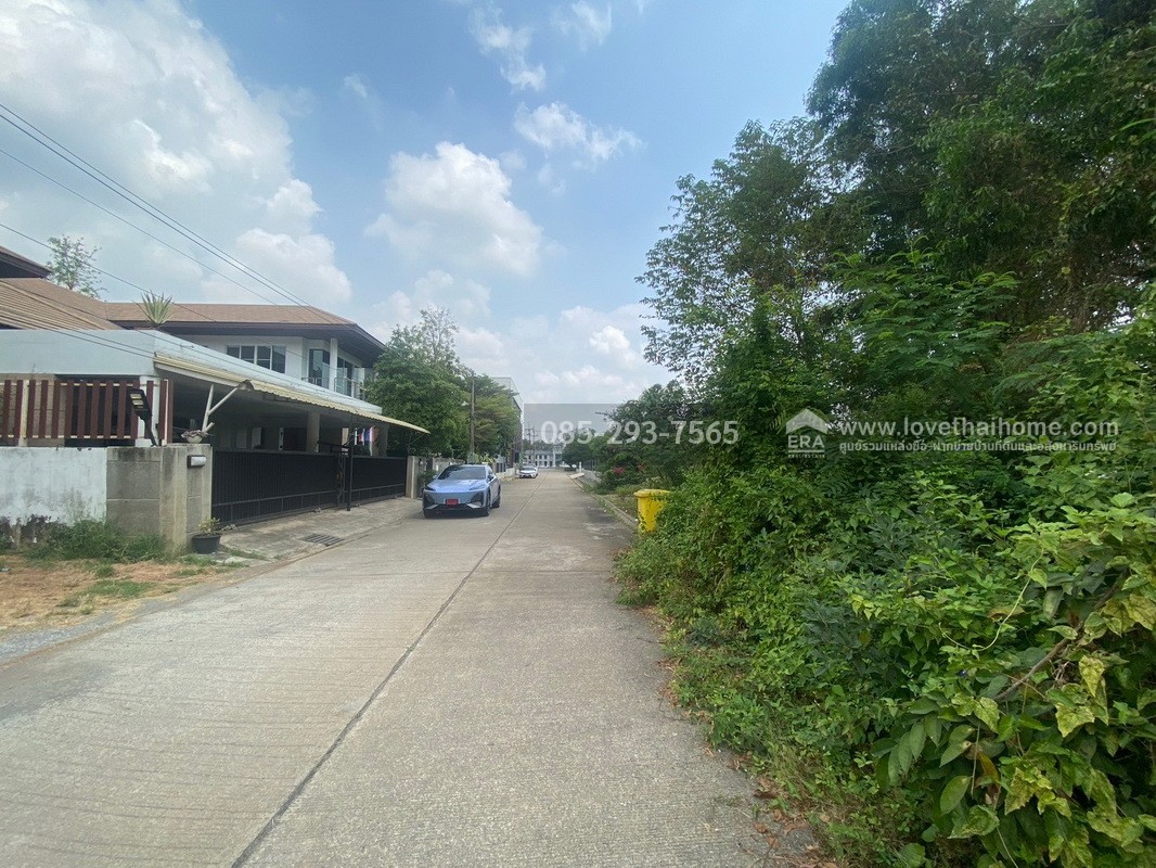 ขายที่ดิน หมู่บ้านเลคการ์เด้นวิลล์ รังสิต คลอง3 ซ.รังสิต-นครนายก68 พื้นที่ 155 ตรว. ด้านหลังติดเลค ใกล้โรงเรียนโชคชัยรังสิต