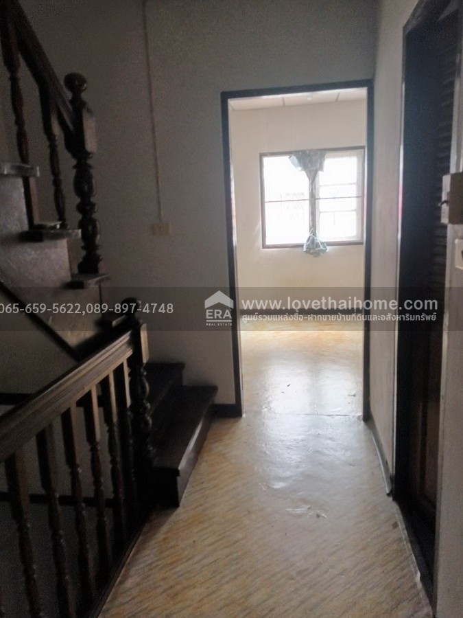 ขายทาวน์เฮ้าส์ หมู่บ้านพงษ์ศิริชัย 4 เพชรเกษม 81 หนองแขม บ้าน 3 ชั้น 17 ตร.วา ใกล้ MRT หลักสอง ราคาถูกมาก!