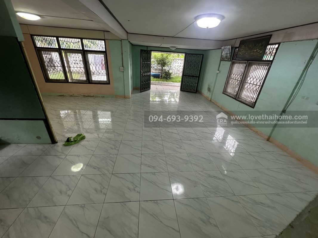 ขายบ้านเดี่ยว 2 ชั้น ซอยโกสุมรวมใจ40 แยก4 ทำเลทอง ย่านดอนเมือง พื้นที่ 66 ตรว. ใกล้ร.ร.นานาชาติฮาร์โรว์ดอนเมือง สังคมลูกดารา ดูก่อนมีสิทธิ์ก่อนค่ะ! คุ้มมากๆ!