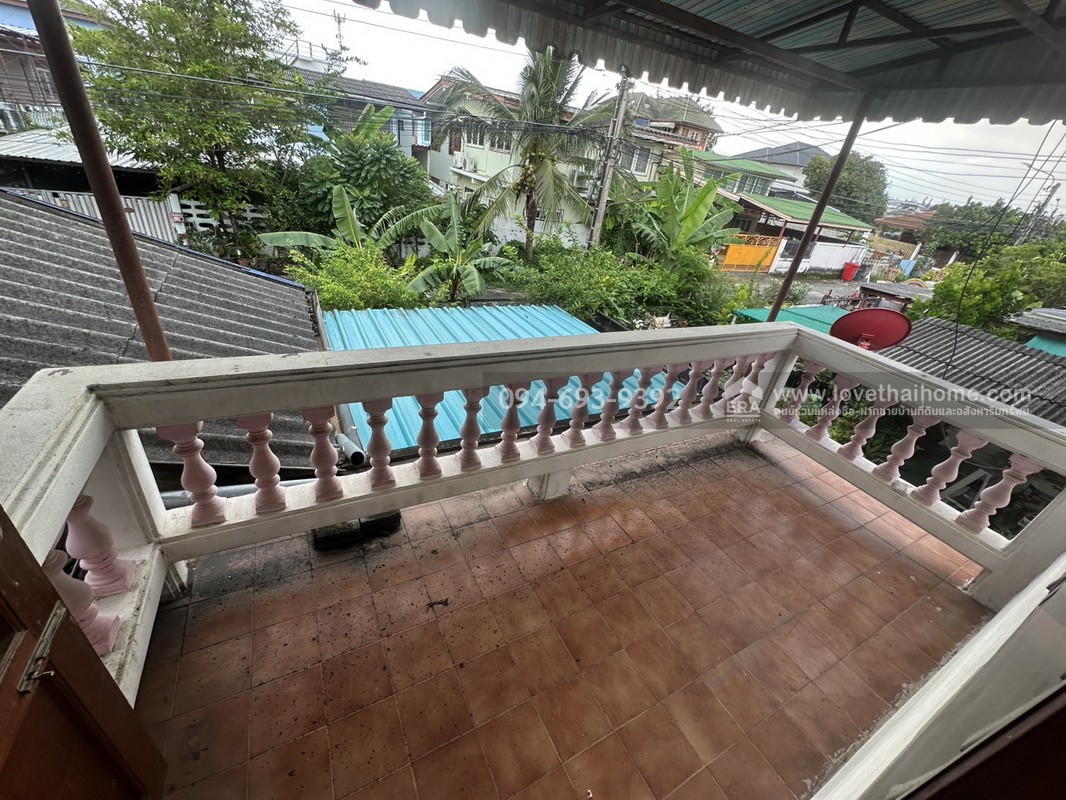 ขายบ้านเดี่ยว 2 ชั้น ซอยโกสุมรวมใจ40 แยก4 ทำเลทอง ย่านดอนเมือง พื้นที่ 66 ตรว. ใกล้ร.ร.นานาชาติฮาร์โรว์ดอนเมือง สังคมลูกดารา ดูก่อนมีสิทธิ์ก่อนค่ะ! คุ้มมากๆ!