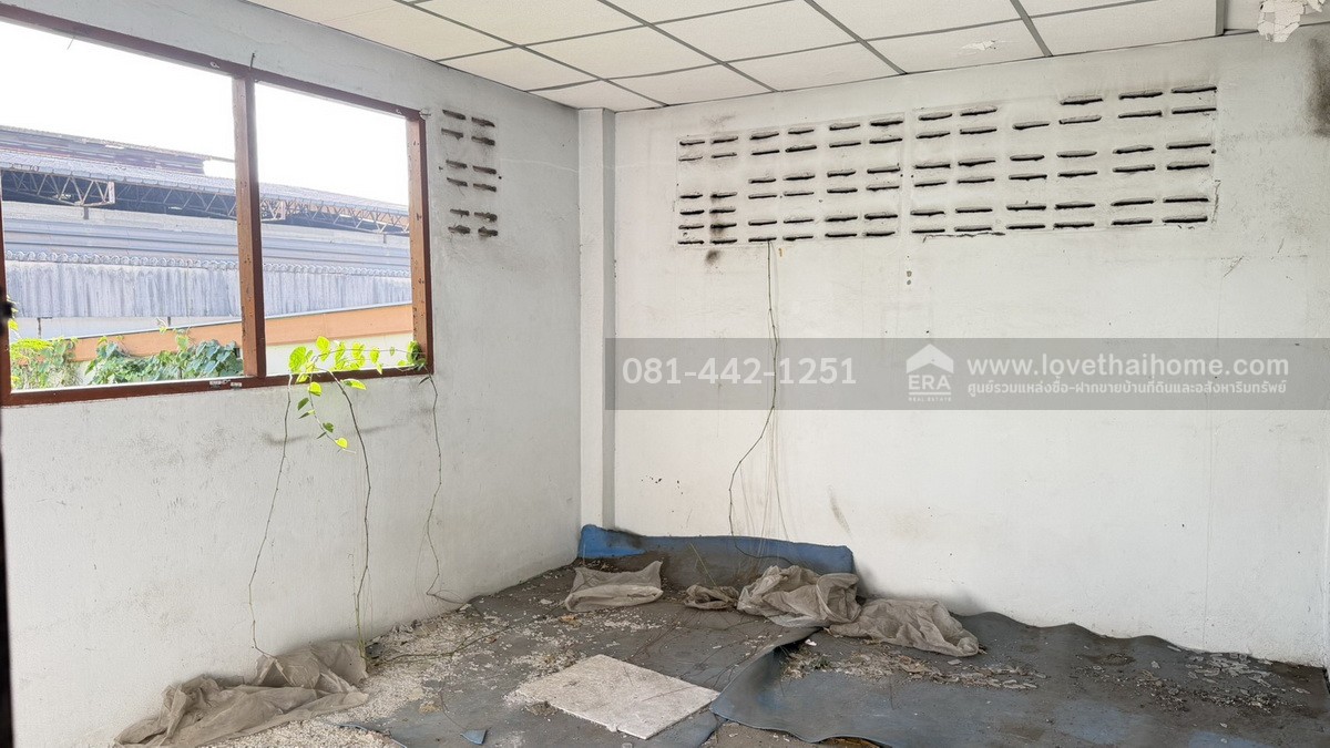 ขายที่ดินแถมโกดัง ย่านบางบอน ซอยพระยามนธาตุราชศรีพิจิตร์ แยก9-3 พื้นที่410ตรว. ขายเพียงแค่43,000บาท/ตรว. เข้าซอยเพียงแค่550เมตร ใกล้เซ็นทรัล พระราม2 