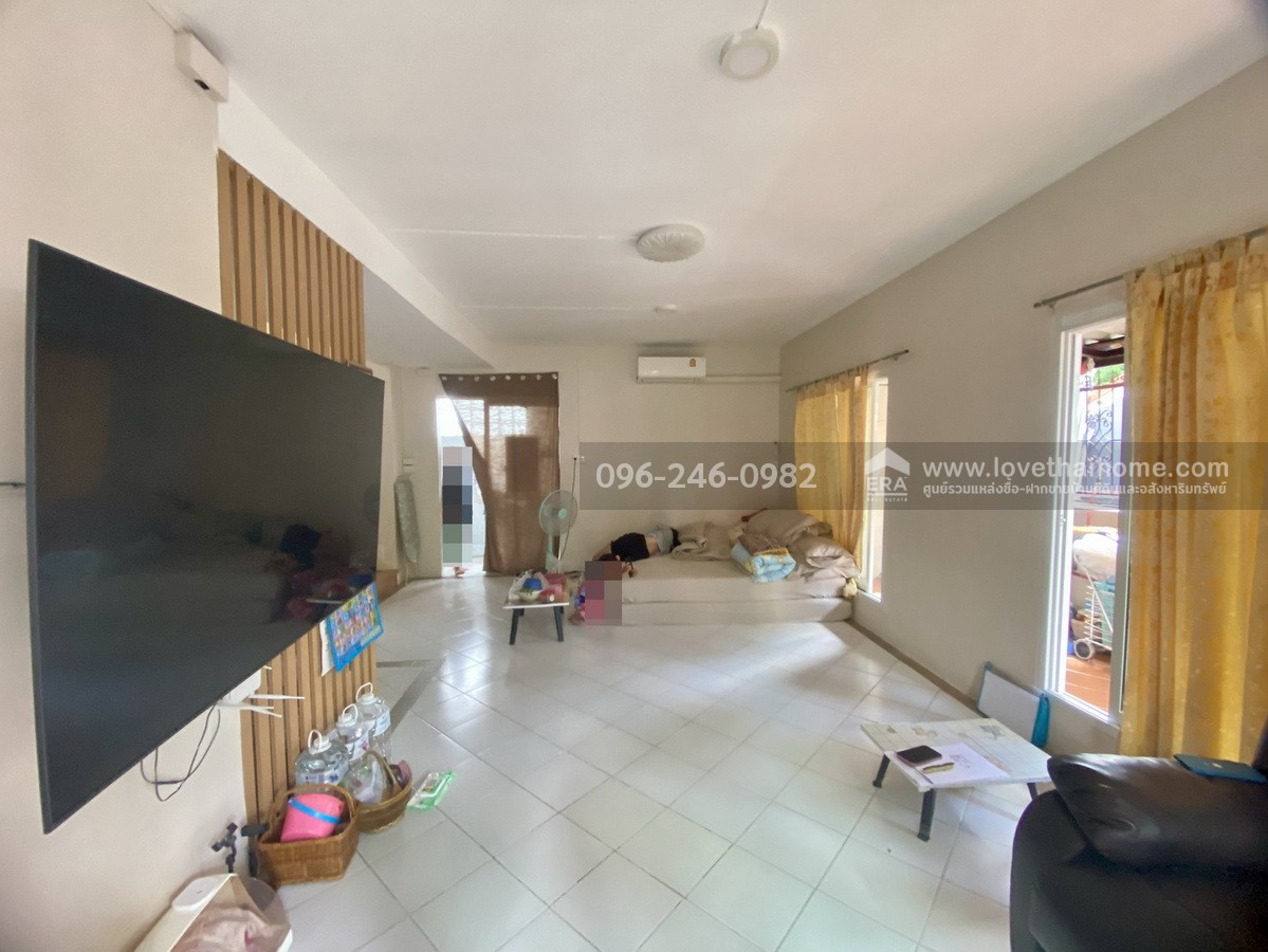 ขายทาวน์เฮ้าส์บ้านพฤกษา 11 รังสิต-นครนายก คลอง 3 ปทุมธานี หลังริม 31.9 ตร.วา รีโนเวทบางส่วน ทำเลดีต้นหมู่บ้าน