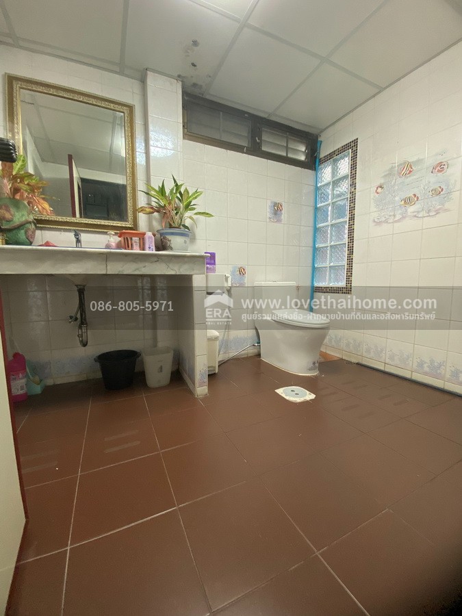 ขายบ้านเดี่ยว ถ.ลาดพร้าว 126 เข้าซอยเพียงว 150 เมตร จากถนนใหญ่ พื้นที่ 77 ตร.วา ใกล้ MRT ลาดพร้าว สามารถเข้าซอยลาดพร้าว 128 ได้