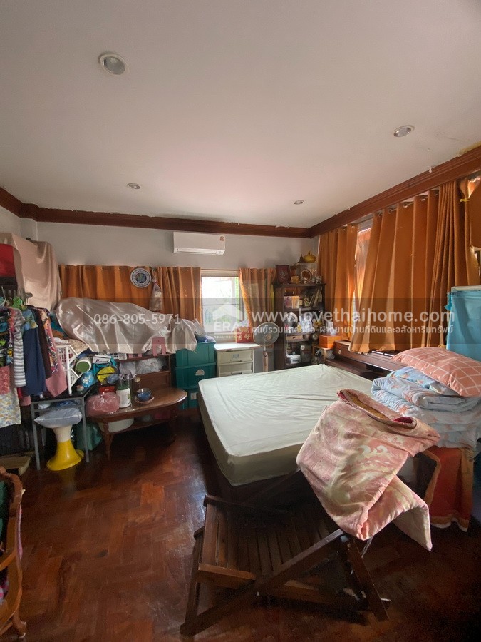 ขายบ้านเดี่ยว ถ.ลาดพร้าว 126 เข้าซอยเพียงว 150 เมตร จากถนนใหญ่ พื้นที่ 77 ตร.วา ใกล้ MRT ลาดพร้าว สามารถเข้าซอยลาดพร้าว 128 ได้