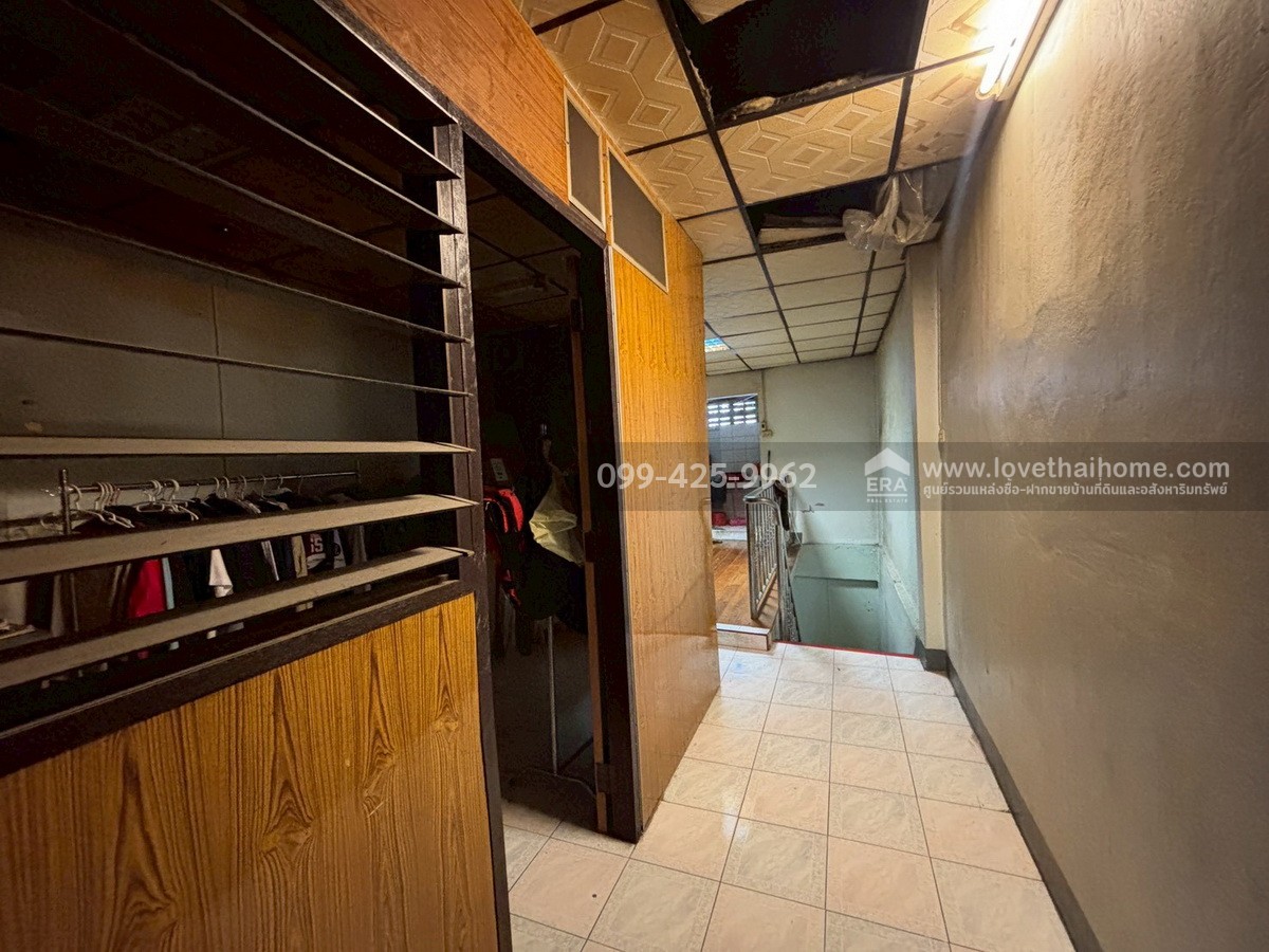 ขายตึกแถว 3 ชั้น ซอยแม้นศรี 2 ถ.บำรุงเมือง พื้นที่ 9 ตร.วา ใกล้ MRT สามยอด และ MRT หัวลำโพง ทำเลทองใจกลางเมือง เดินทางสะดวก ถ.ราชดำเนิน-หลานหลวง-เยาวราช