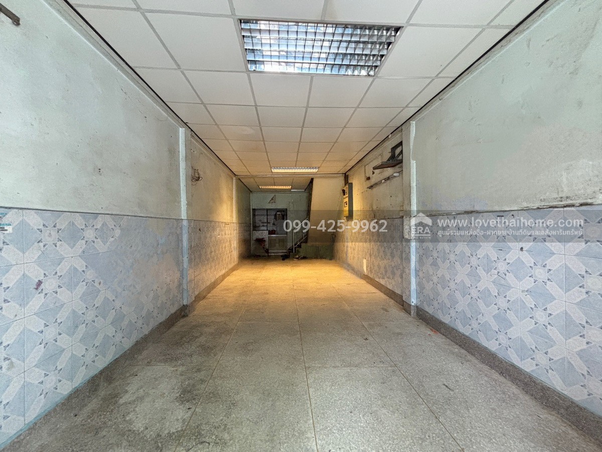 ขายตึกแถว 3 ชั้น ซอยแม้นศรี 2 ถ.บำรุงเมือง พื้นที่ 9 ตร.วา ใกล้ MRT สามยอด และ MRT หัวลำโพง ทำเลทองใจกลางเมือง เดินทางสะดวก ถ.ราชดำเนิน-หลานหลวง-เยาวราช