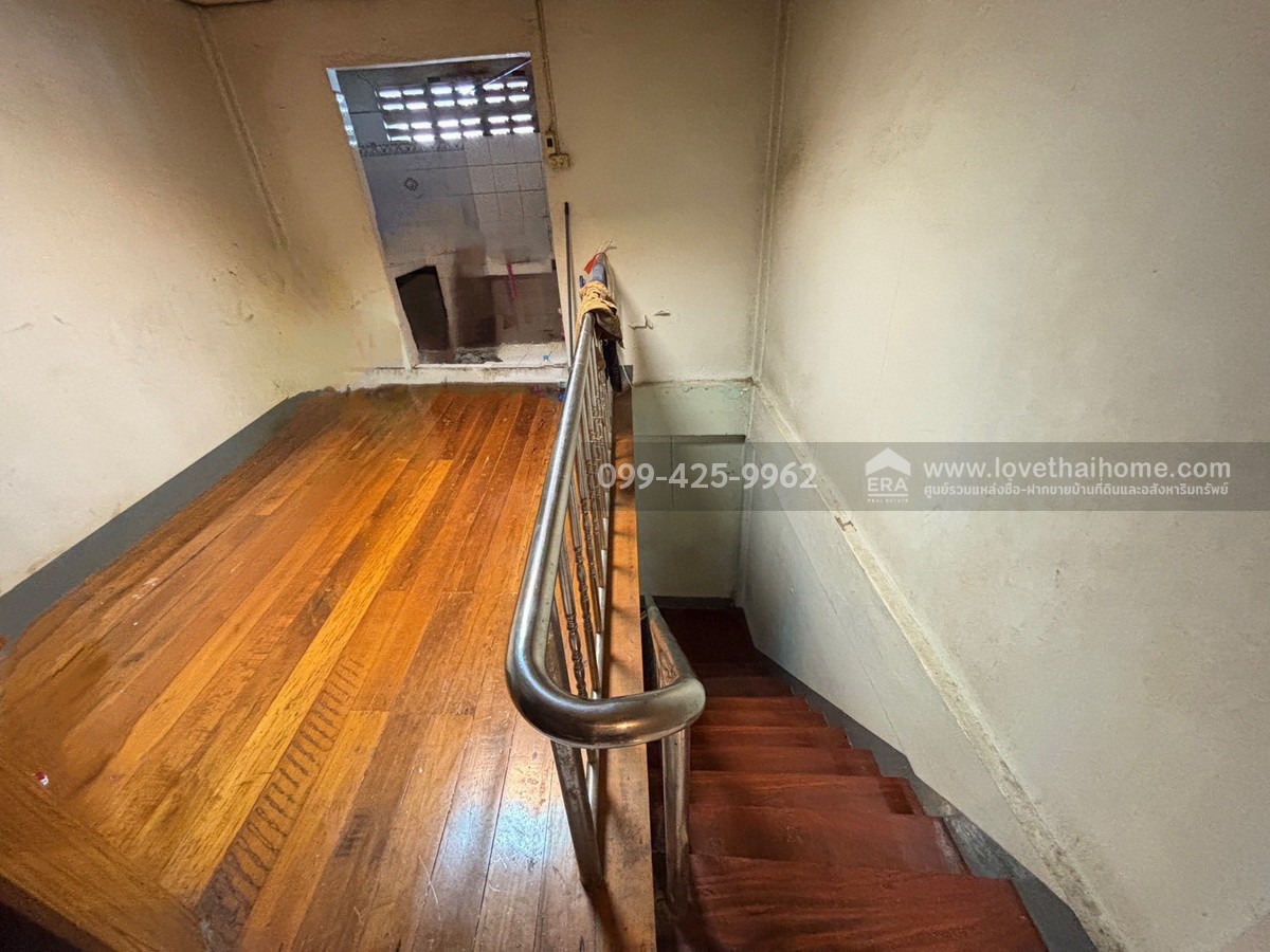 ขายตึกแถว 3 ชั้น ซอยแม้นศรี 2 ถ.บำรุงเมือง พื้นที่ 9 ตร.วา ใกล้ MRT สามยอด และ MRT หัวลำโพง ทำเลทองใจกลางเมือง เดินทางสะดวก ถ.ราชดำเนิน-หลานหลวง-เยาวราช