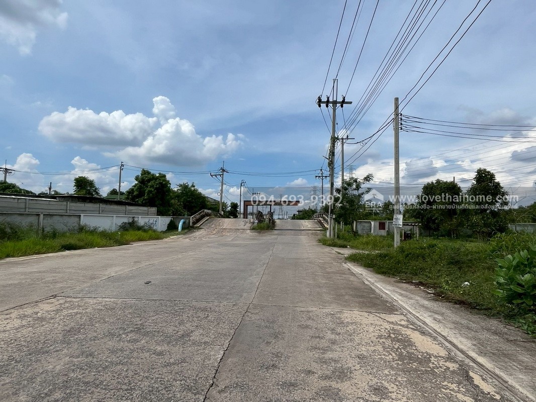 ขายบ้านเดี่ยว 2 ชั้น หมู่บ้านฟลอร่าวิลล์ พาร์คโฮม ซอยสุวินทวงศ์38 พื้นที่ 54.3 ตรว. บ้านสวย แปลงมุม ส่วนตัว มีแปลงปลูกผักสวนครัวส่วนตัว พิเศษสุดๆ ลดสุดๆ คุ้มสุดในหมู่บ้านนี้ค่ะ