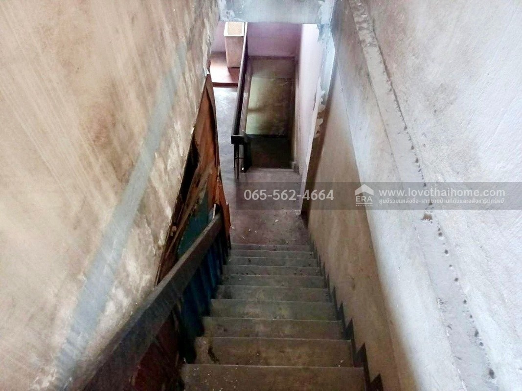 ขายตึกแถว 4 ชั้น พัฒนาการ53 หมู่บ้านเมืองทอง พื้นที่ 16 ตรว. ทำเลธุรกิจ ใกล้ร.ร.เตรียมอุดมศึกษาพัฒนาการ