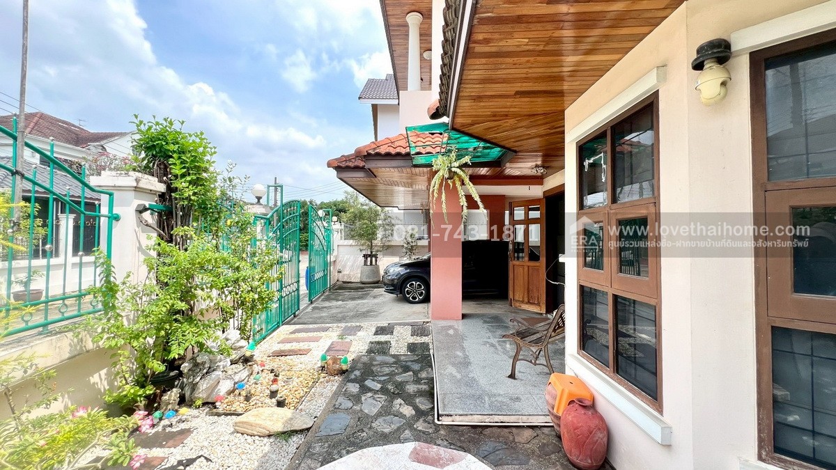 ขายบ้านเดี่ยวย่านบางแวก ซอยจรัญสนิทวงศ์13  หมู่บ้านชิดชล บ้านหลังมุม อยู่ต้นโครงการพื้นที่70ตรว.ขายเพียงแค่5.3ล้านเท่านั้น ราคาถูกขนาดนี้ไม่ค่อยมีมาบ่อยๆนะค่ะ ใครอยากได้บ้านย่านนี้ ต้องรีบตัดสินใจแบบด่วนๆ