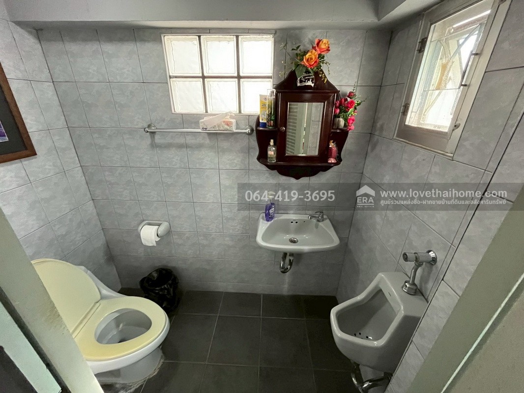 ขายบ้านเดี่ยว 2 ชั้น ซอยวิภาวดี-รังสิต20 หลังการบินไทย (สนญ.) พื้นที่ 85.5 ตรว. ทำเลดีมาก การเดินทางสะดวก ใกล้ร.ร.นานาชาติแย้มสะอาด