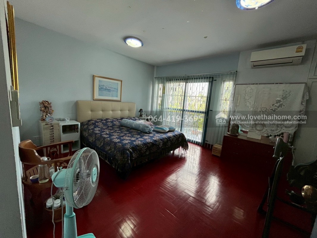 ขายบ้านเดี่ยว 2 ชั้น ซอยวิภาวดี-รังสิต20 หลังการบินไทย (สนญ.) พื้นที่ 85.5 ตรว. ทำเลดีมาก การเดินทางสะดวก ใกล้ร.ร.นานาชาติแย้มสะอาด