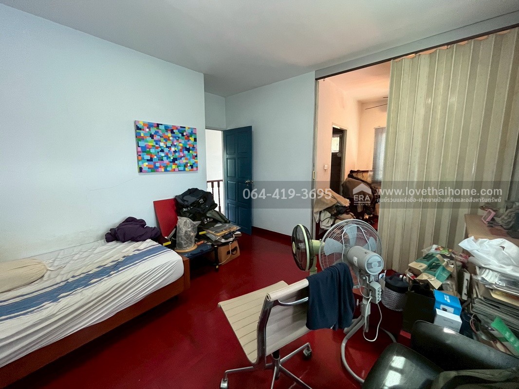 ขายบ้านเดี่ยว 2 ชั้น ซอยวิภาวดี-รังสิต20 หลังการบินไทย (สนญ.) พื้นที่ 85.5 ตรว. ทำเลดีมาก การเดินทางสะดวก ใกล้ร.ร.นานาชาติแย้มสะอาด