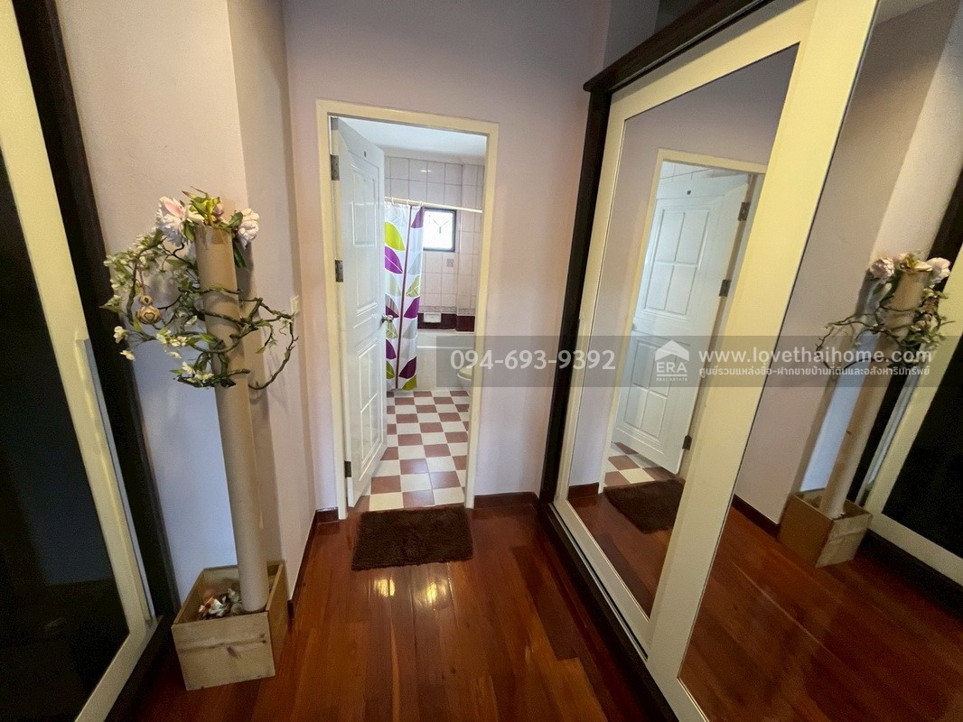 ขายบ้านเดี่ยว 2 ชั้น หมู่บ้านฟลอร่าวิลล์ ซอยสุวินทวงศ์38 พื้นที่ 56 ตรว. สวย พร้อมอยู่ บ้านนายพล ออกแบบโดยดีไซน์เอง (สวยเก๋) "ถูกโดนใจ" 