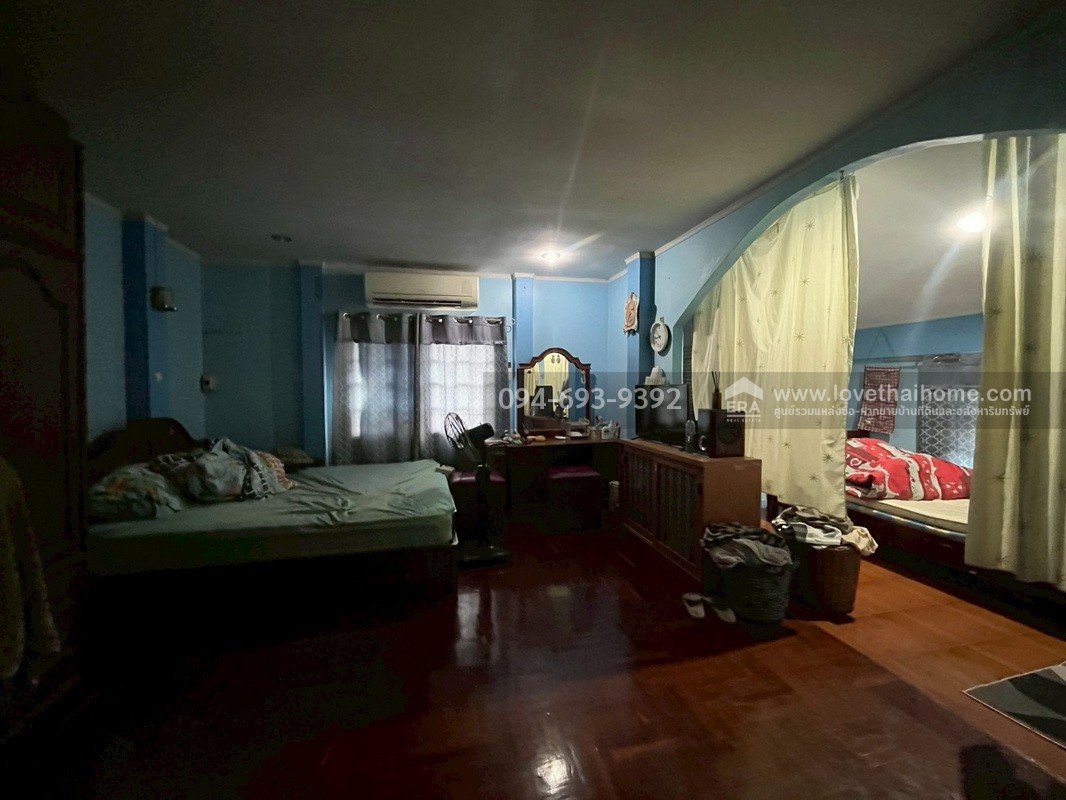 ขายบ้านเดี่ยว 2 ชั้น หมู่บ้านเพชรเกษม3 ซอยเพชรเกษม94 พุทธมณฑลสาย2 พื้นที่ 60 ตรว. สวย ราคาพิเศษ เหมาะสำหรับครอบครัวใหญ่ ราคาคุยได้สุดๆ จริงๆ