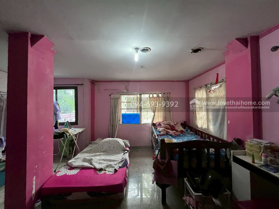 ขายบ้านเดี่ยว 2 ชั้น หมู่บ้านเพชรเกษม3 ซอยเพชรเกษม94 พุทธมณฑลสาย2 พื้นที่ 60 ตรว. สวย ราคาพิเศษ เหมาะสำหรับครอบครัวใหญ่ ราคาคุยได้สุดๆ จริงๆ