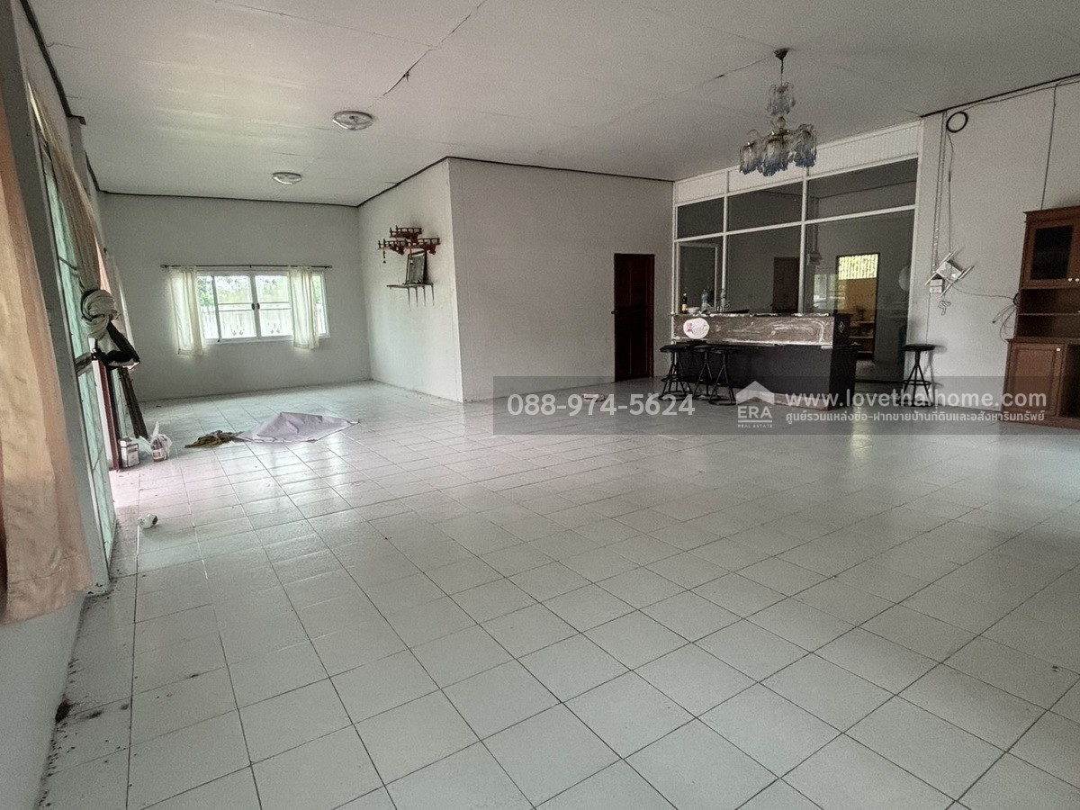 ขายที่ดินพร้อมบ้าน ต.หัวถนน อ.ท่าตะโก จ.นครสวรรค์ พื้นที่ 4 ไร่ 40 ตร.วา ใกล้องค์การบริหารส่วนตำบลหัวถนน ทำเลดีเหมาะอยู่อาศัยและทำการเกษตร