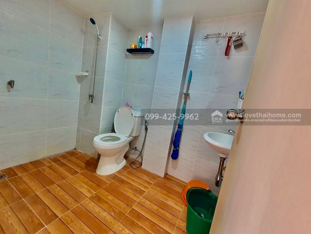 ขายคอนโด อินทราวิว คอนโดทาวน์ ซ.พระยาสุเรนทร์ 19 พื้นที่ 27.25 ตร.ม. ชั้น 7 ห้องตกแต่งใหม่พร้อมอยู่ แถมแอร์และเฟอร์นิเจอร์ครบ