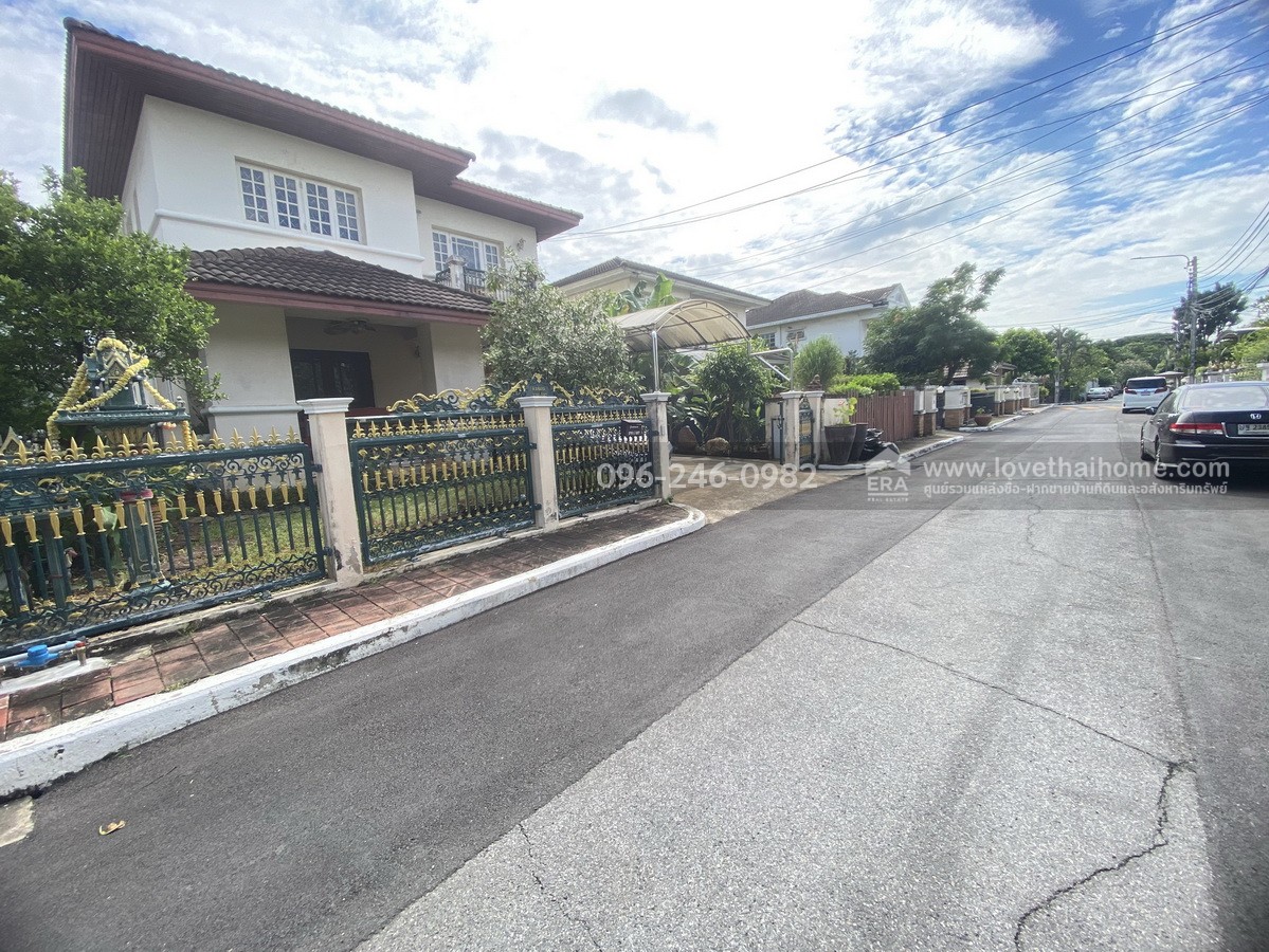 ขายบ้านเดี่ยว หมู่บ้านนันทวัน สุขุมวิท 77 (อ่อนนุช 44) พร้อมอยู่ 62 ตร.วา ทำเลทองสุขุมวิท สวนหลวง ราคานี้หาไม่ง่ายแล้วในหมู่บ้านระดับ masterpiece ที่หรูหรา ความปลอดภัยเป็นเลิศ