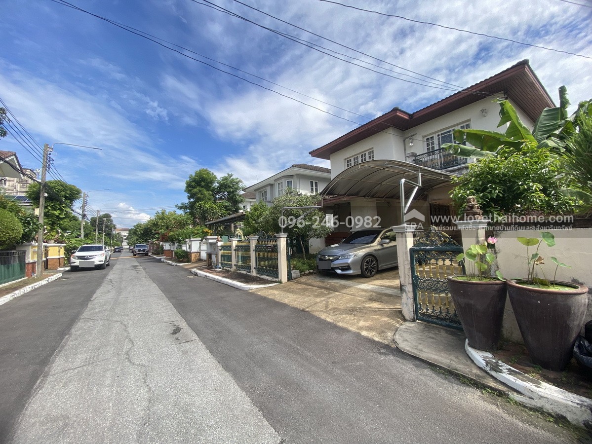 ขายบ้านเดี่ยว หมู่บ้านนันทวัน สุขุมวิท 77 (อ่อนนุช 44) พร้อมอยู่ 62 ตร.วา ทำเลทองสุขุมวิท สวนหลวง ราคานี้หาไม่ง่ายแล้วในหมู่บ้านระดับ masterpiece ที่หรูหรา ความปลอดภัยเป็นเลิศ