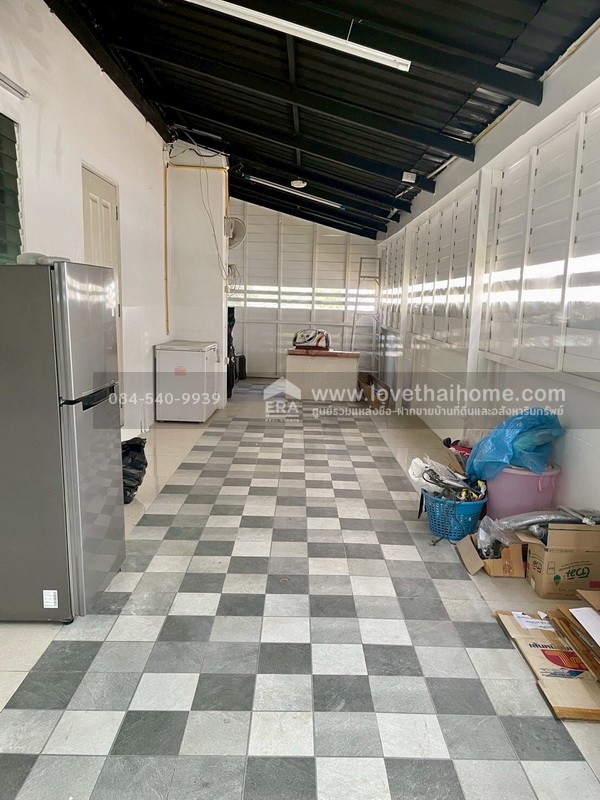 ขายบ้านเดี่ยว 2 ชั้น หมู่บ้านเพอร์เฟคเพลส ซอยลาดกระบัง20/3 ถนนสุขุมวิท77 บ้านหลังมุม พื้นที่ 58.9 ตรว. บ้านพร้อมอยู่ บรรยากาศดี สังคมดี ไม่วุ่นวาย ระบบความปลอดภัยสูง มีสิ่งอำนวยความสะดวก เดินทางสะดวกหลากหลายเส้นทาง