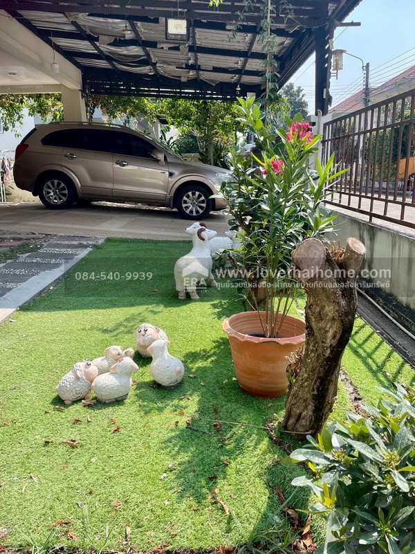 ขายบ้านเดี่ยว 2 ชั้น หมู่บ้านเพอร์เฟคเพลส ซอยลาดกระบัง20/3 ถนนสุขุมวิท77 บ้านหลังมุม พื้นที่ 58.9 ตรว. บ้านพร้อมอยู่ บรรยากาศดี สังคมดี ไม่วุ่นวาย ระบบความปลอดภัยสูง มีสิ่งอำนวยความสะดวก เดินทางสะดวกหลากหลายเส้นทาง