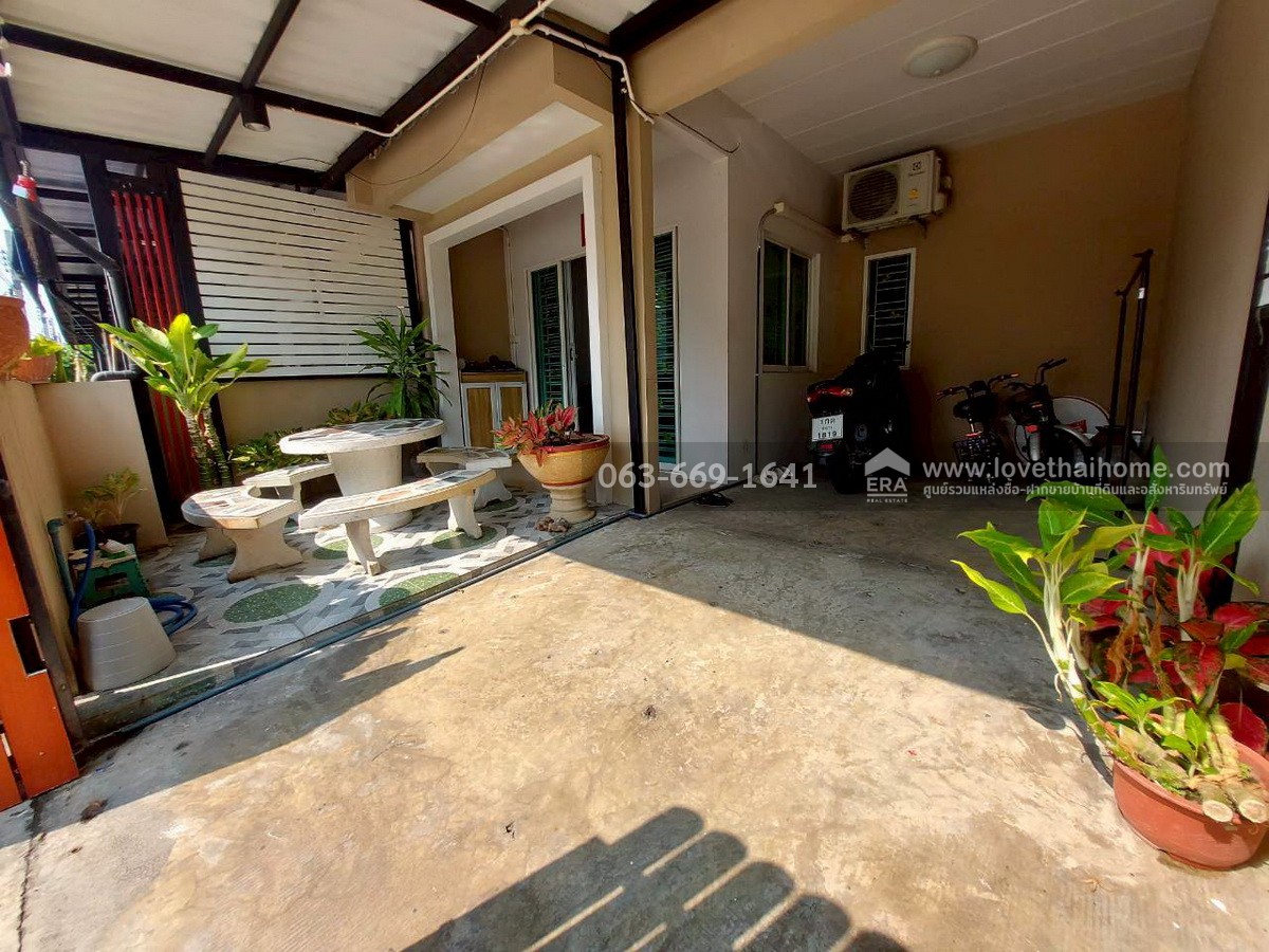 ขายทาวน์เฮ้าส์ หมู่บ้านพิศาล สุวรรณภูมิ 2/1 (บางโฉลง) พื้นที่ 18.5 ตร.ว. ทำเลดีเยี่ยม ใกล้สนามบินสุวรรณภูมิ บ้านสวย บรรยากาศสงบ พร้อมเข้าอยู่