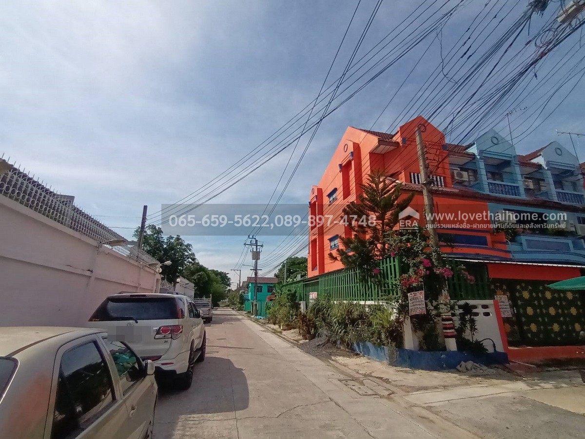 ขายทาวน์เฮ้าส์ ย่านบางนา ซ.ทุ่งเศรษฐี แยก30 ใกล้ ม.รามคำแหง 2 (วิทยาเขตบางนา) หลังมุม 26 ตร.วา ถูกที่สุดในย่านนี้หาไม่ได้แล้ว จองด่วน!