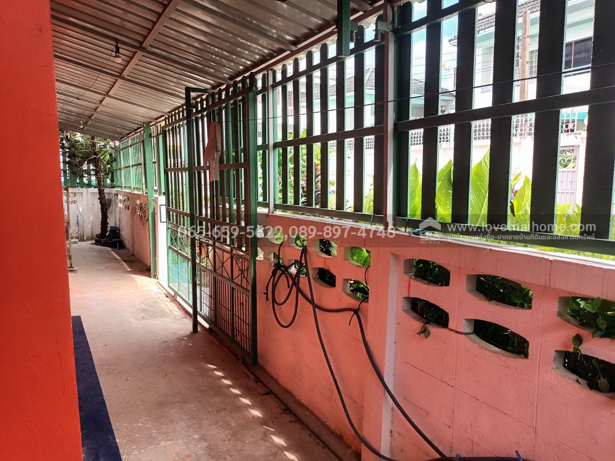 ขายทาวน์เฮ้าส์ ย่านบางนา ซ.ทุ่งเศรษฐี แยก30 ใกล้ ม.รามคำแหง 2 (วิทยาเขตบางนา) หลังมุม 26 ตร.วา ถูกที่สุดในย่านนี้หาไม่ได้แล้ว จองด่วน!