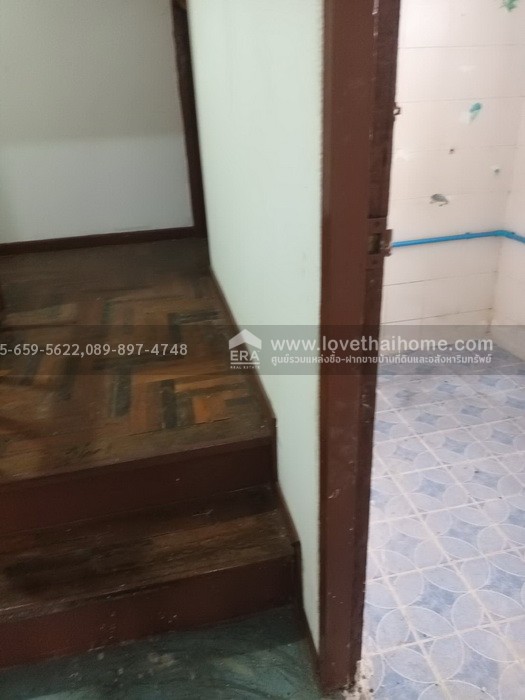 ขายทาวน์เฮ้าส์ ย่านบางนา ซ.ทุ่งเศรษฐี แยก30 ใกล้ ม.รามคำแหง 2 (วิทยาเขตบางนา) หลังมุม 26 ตร.วา ถูกที่สุดในย่านนี้หาไม่ได้แล้ว จองด่วน!