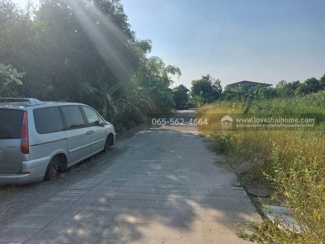 ขายที่ดินย่านรังสิต-นครนายก คลอง4 ซอยสุสวาส19 พื้นที่100ตรว.ราคาเพียงแค่1.45ล้านเท่านั้น รับประกันเลยว่าหาราคาถูกเท่านี้ไม่มีอย่างแน่นอน พูดได้คำเดียวว่า ต้องรีบซื้อ รีบซื้อ 