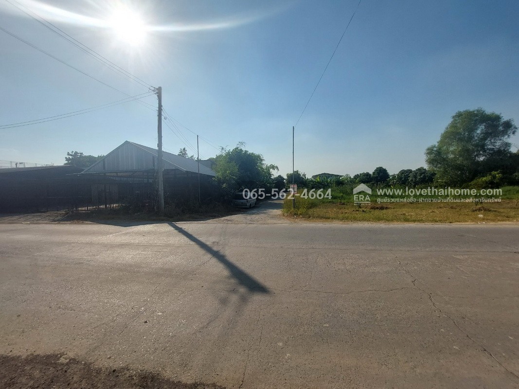 ขายที่ดินย่านรังสิต-นครนายก คลอง4 ซอยสุสวาส19 พื้นที่100ตรว.ราคาเพียงแค่1.45ล้านเท่านั้น รับประกันเลยว่าหาราคาถูกเท่านี้ไม่มีอย่างแน่นอน พูดได้คำเดียวว่า ต้องรีบซื้อ รีบซื้อ 