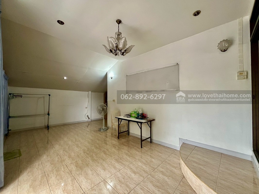 ขายบ้านเดี่ยว ซอยวิภาวดี-รังสิต33 หมู่บ้านเปรมประชา-ดอนเมือง พื้นที่64ตารางวา หลังมุม ขายเพียงแค่ 2.9 ล้านบาทเท่านั้น หาบ้านเดี่ยวย่านนี้ในราคาถูกกว่านี้ไม่มีอีกแล้วค่ะ รีบๆมาดูก่อนพลาดของดีราคาถูก