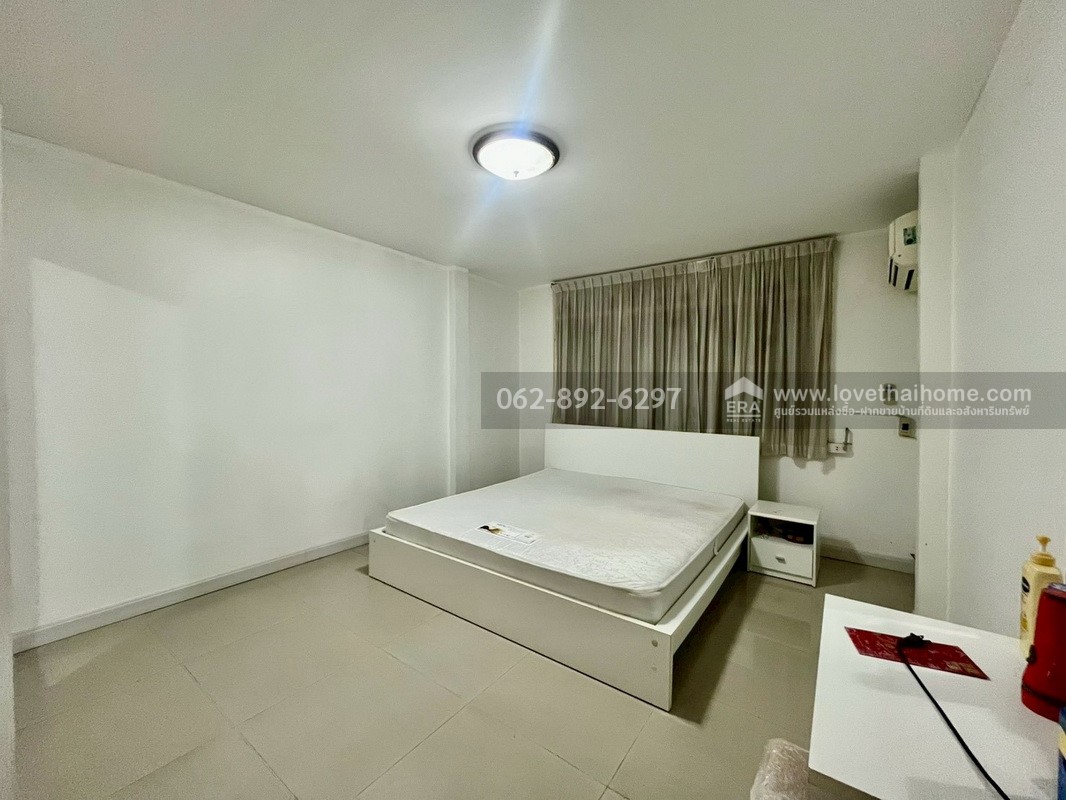 ขายบ้านเดี่ยว ซอยวิภาวดี-รังสิต33 หมู่บ้านเปรมประชา-ดอนเมือง พื้นที่64ตารางวา หลังมุม ขายเพียงแค่ 2.9 ล้านบาทเท่านั้น หาบ้านเดี่ยวย่านนี้ในราคาถูกกว่านี้ไม่มีอีกแล้วค่ะ รีบๆมาดูก่อนพลาดของดีราคาถูก