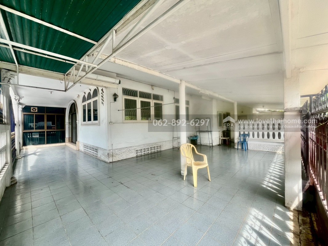 ขายบ้านเดี่ยว ซอยวิภาวดี-รังสิต33 หมู่บ้านเปรมประชา-ดอนเมือง พื้นที่64ตารางวา หลังมุม ขายเพียงแค่ 2.9 ล้านบาทเท่านั้น หาบ้านเดี่ยวย่านนี้ในราคาถูกกว่านี้ไม่มีอีกแล้วค่ะ รีบๆมาดูก่อนพลาดของดีราคาถูก