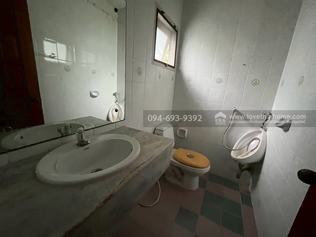 ขายบ้านเดี่ยว 2 หลังคู่ บ้านนันทวี-หนองจอก ซอยเชื่อมสัมพันธ์14 พื้นที่รวม 2 หลัง 138.9 ตรว. หาแบบนี้ไม่มีอีกแล้ว หลังใหญ่กว้าง ราคาถูก!!