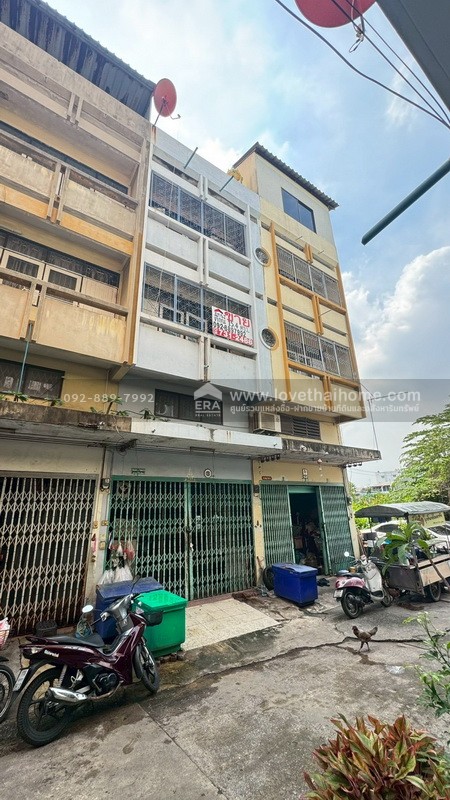 ขายตึกแถว 3.5 ชั้น ถนนนิคมรถไฟ อยู่ในตัวเมืองมหาชัย สมุทรสาคร พื้นที่ 15.4 ตรว. ใกล้แลนด์มาร์ค มหาชัย ราคาถูก ทำเลดี