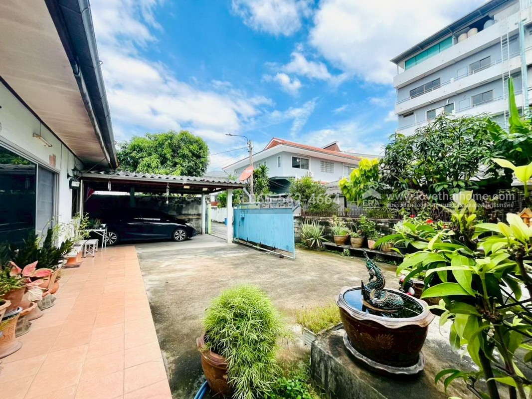 ขายบ้านเดี่ยว ม.พันธุ์ทิพย์3 ซ.งามวงศ์วาน45 แยก2-6 หลักสี่ พื้นที่ 63 ตรว. (ซ.ศูนย์เบนซ์) ทำเลดี ใกล้ม.เกษตรศาสตร์ ราคาต่อรองได้