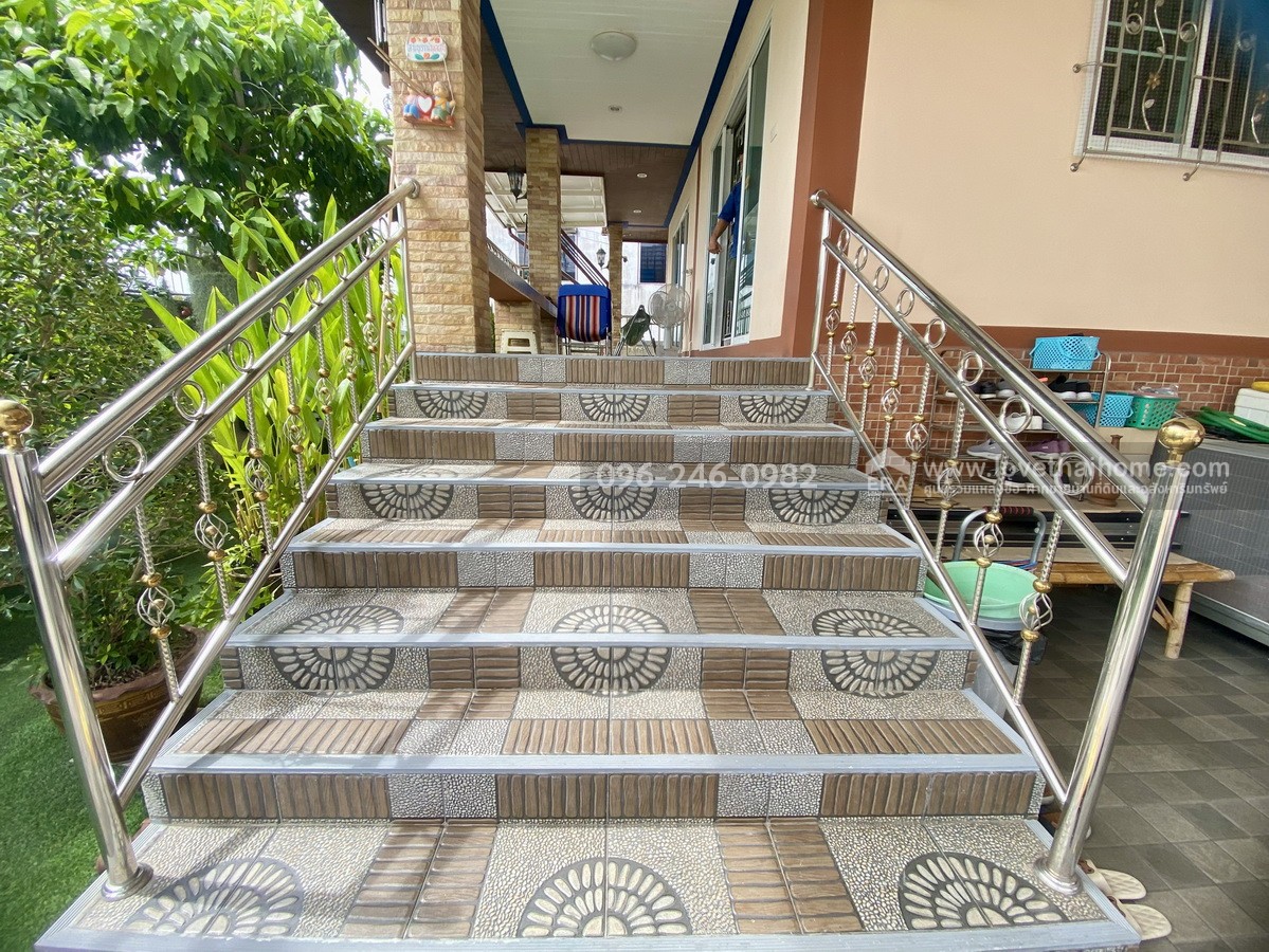 ขายบ้านเดี่ยว เพชรเกษม48 แยก4-7 ภาษีเจริญ หลังมุม 116 ตรว. สร้างอย่างพิถีพิถัน ลงเสาเข็มแข็งแรงมาก จัดสัดส่วนได้อย่างลงตัว พร้อมเข้าอยู่ ราคานี้หาไม่ได้อีกแล้ว ทำเลในเมือง มีรถไฟฟ้า